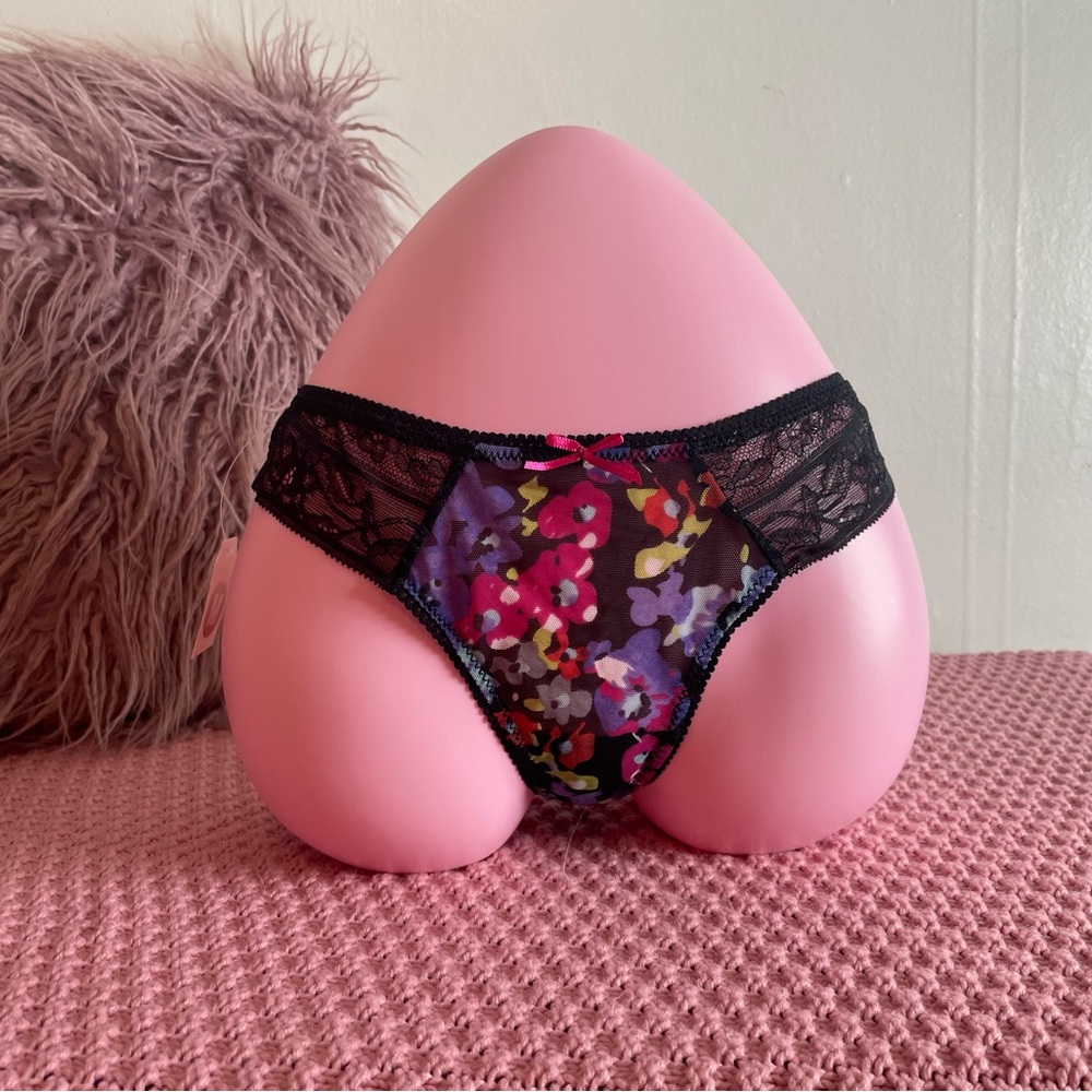 😍 NWT - Medium - comfy panties lingerie underwear thong  - black pink
